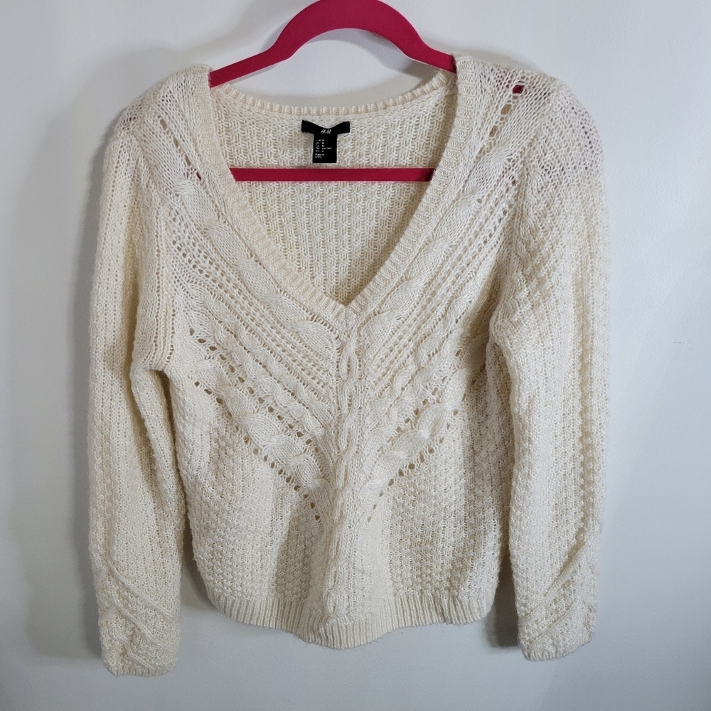 H&M Cream Pattern Knit Sweater - Size M